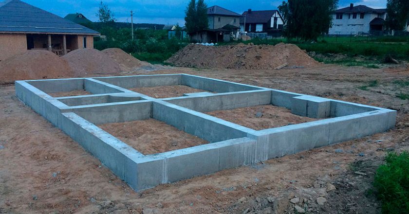 Фундамент для дома своими руками: пошаговая инструкция